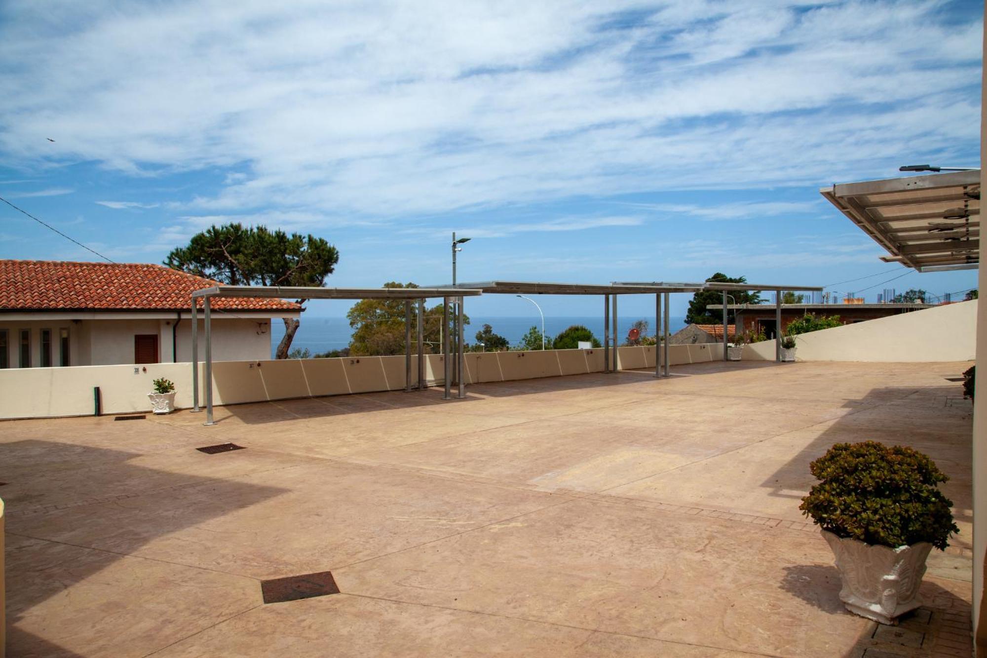 Airone Residence Zambrone Exterior foto